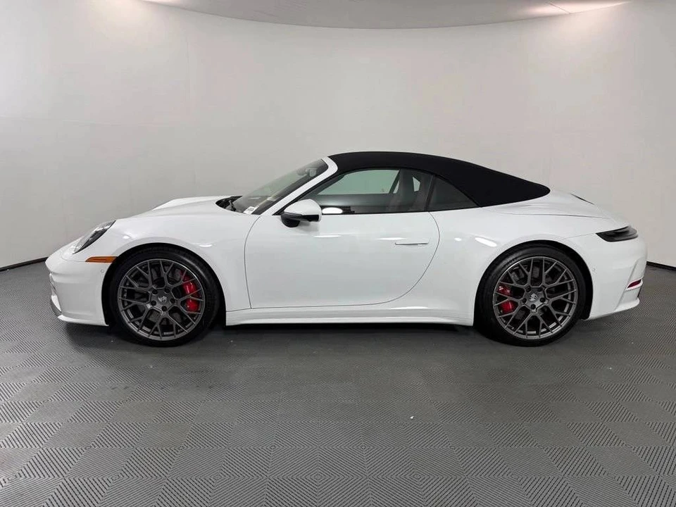 2026 Porsche 992 Carrera 4S - Image 2 of 5