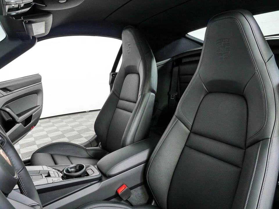 2026 Porsche 992 Carrera 4S - Image 5 of 5