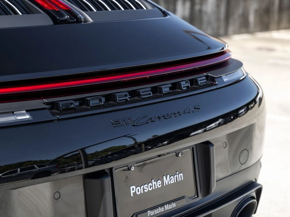 2026 Porsche 992 Carrera 4S - Image 23 of 31