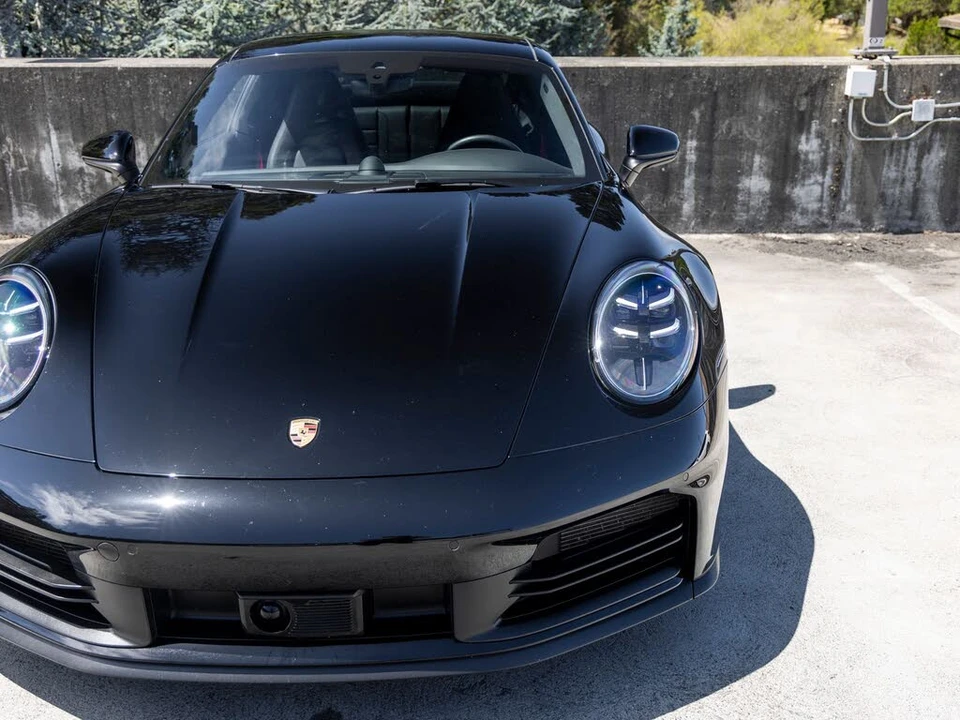 2026 Porsche 992 Carrera 4S - Image 17 of 31