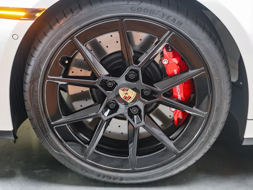 2026 Porsche 992 Carrera 4S - Image 13 of 31