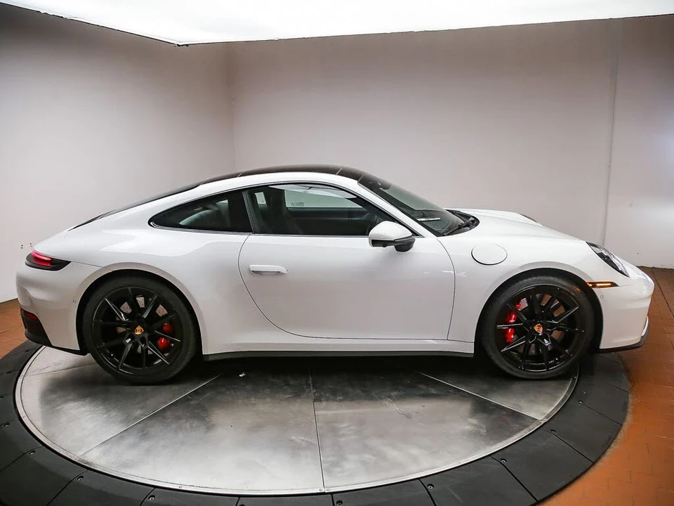 2026 Porsche 992 Carrera 4S - Image 5 of 31