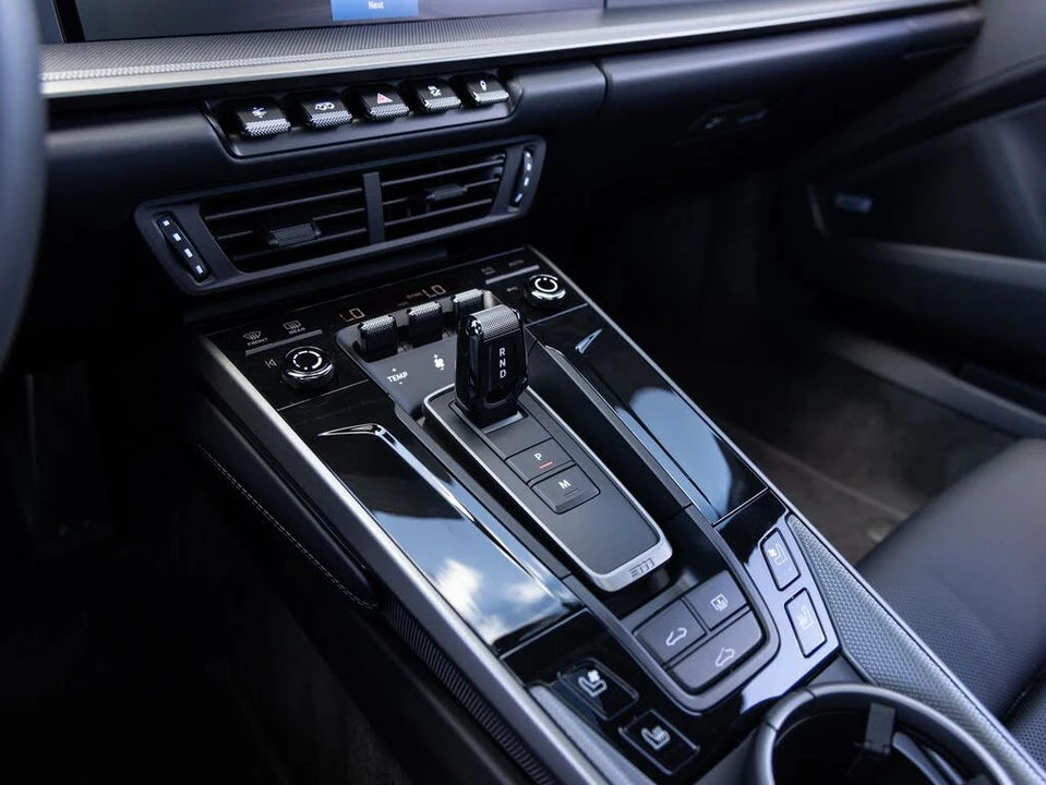 2026 Porsche 992 Carrera 4S - Image 18 of 31