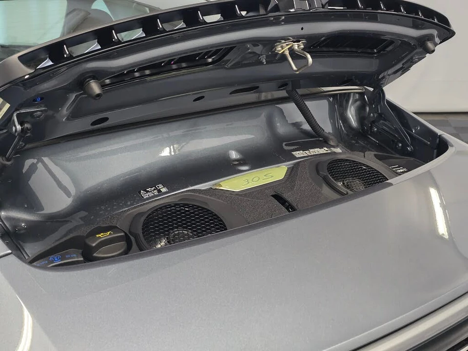 2026 Porsche 992 Carrera 4S - Image 29 of 31