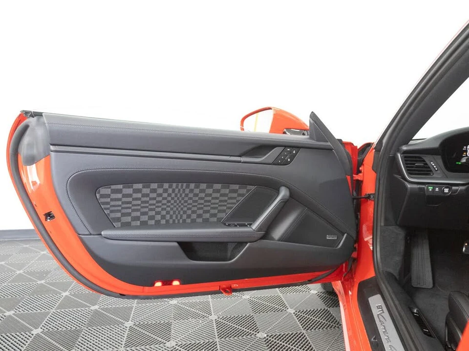 2026 Porsche 992 Carrera 4S - Image 14 of 31