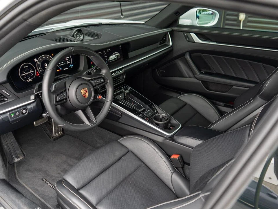 2026 Porsche 992 Carrera 4S - Image 4 of 31