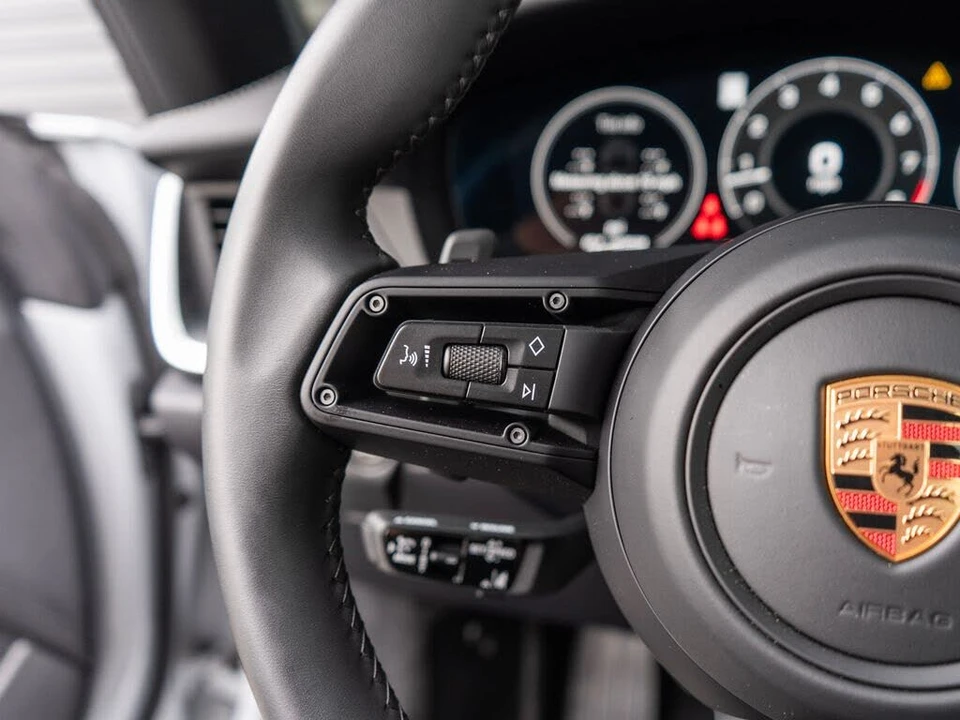 2026 Porsche 992 Carrera 4S - Image 17 of 31