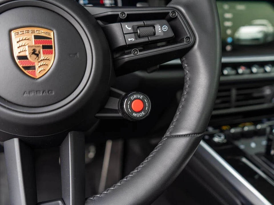 2026 Porsche 992 Carrera 4S - Image 20 of 31