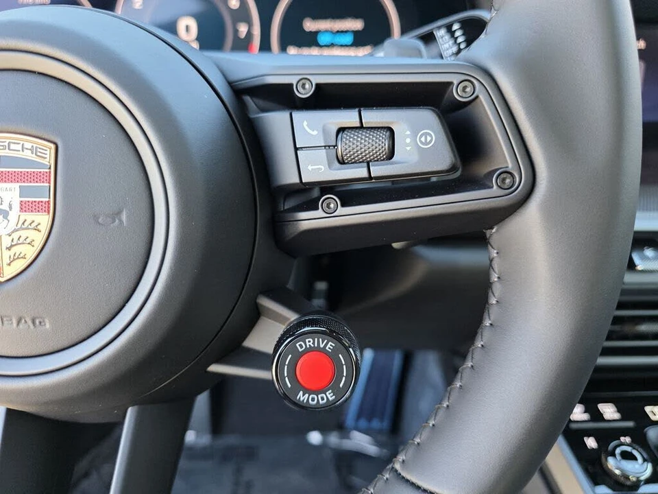 2026 Porsche 992 Carrera 4S - Image 28 of 30