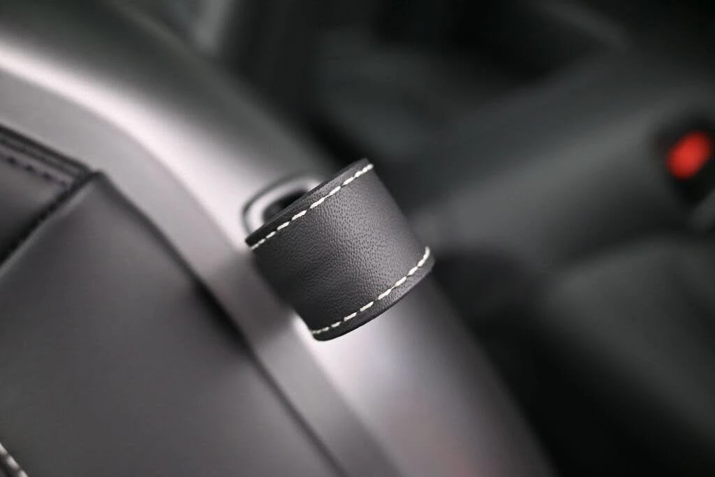 2026 Porsche 992 Carrera 4S - Image 19 of 31