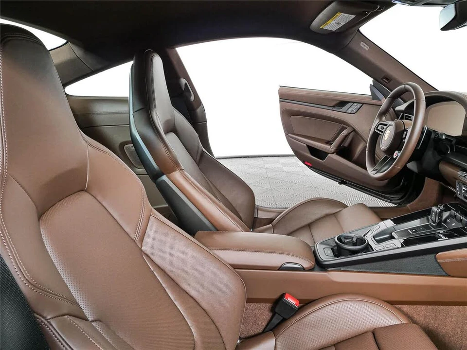 2026 Porsche 992 Carrera 4S - Image 23 of 31