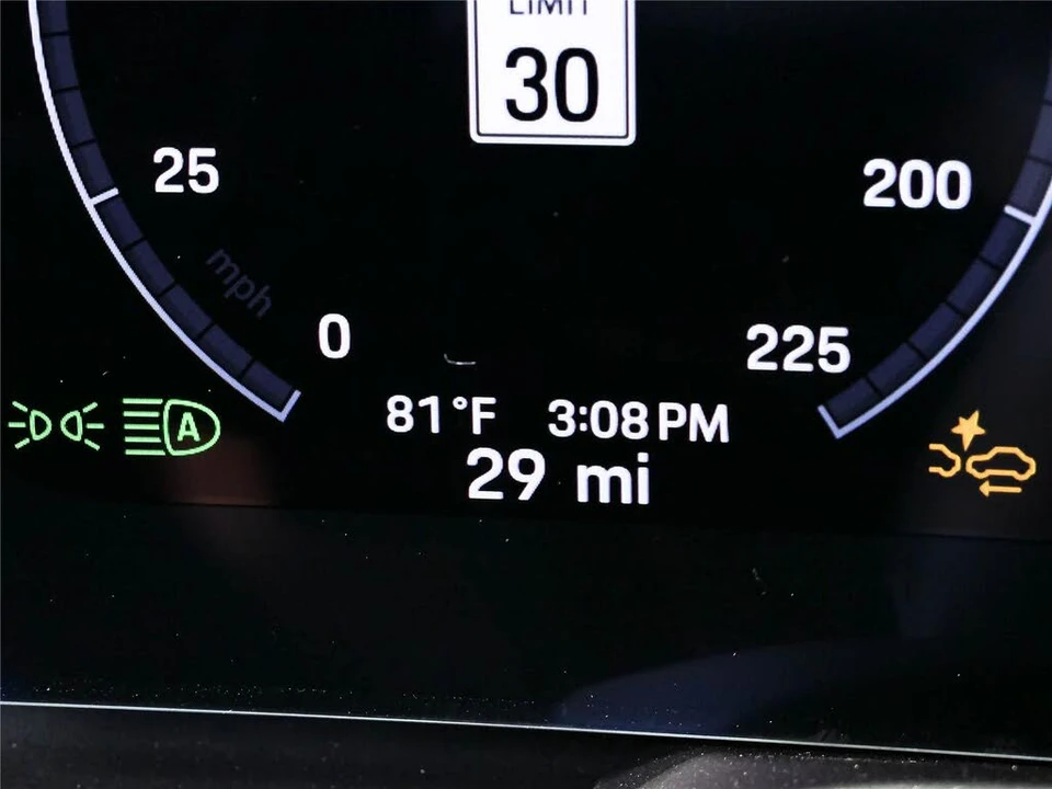 2026 Porsche 992 Carrera 4S - Image 14 of 31