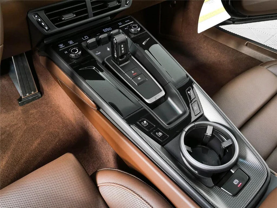 2026 Porsche 992 Carrera 4S - Image 22 of 31