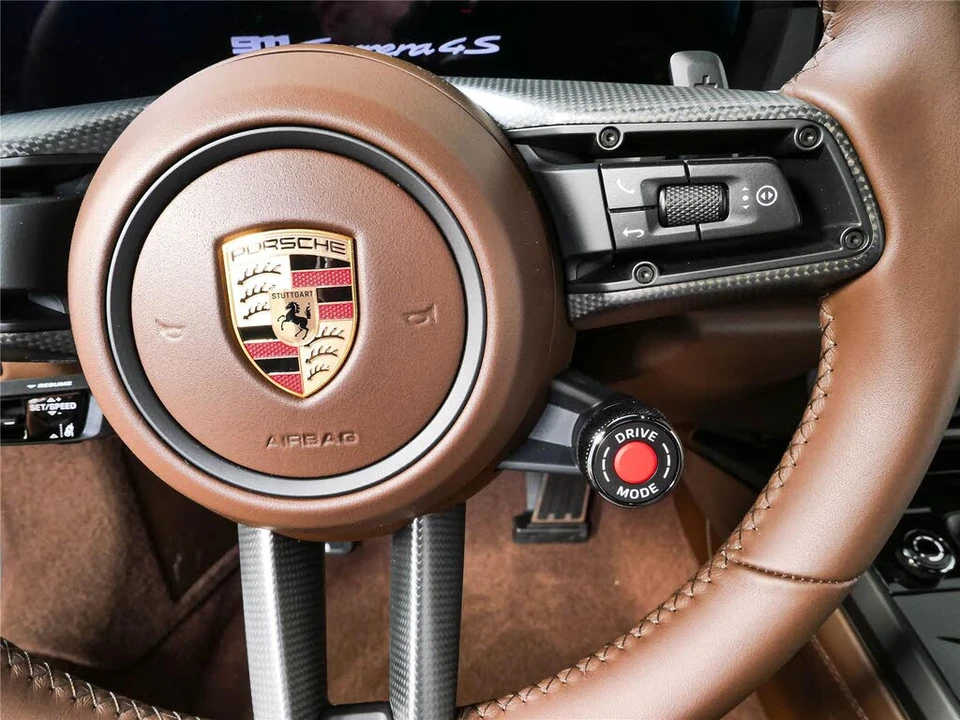 2026 Porsche 992 Carrera 4S - Image 13 of 31