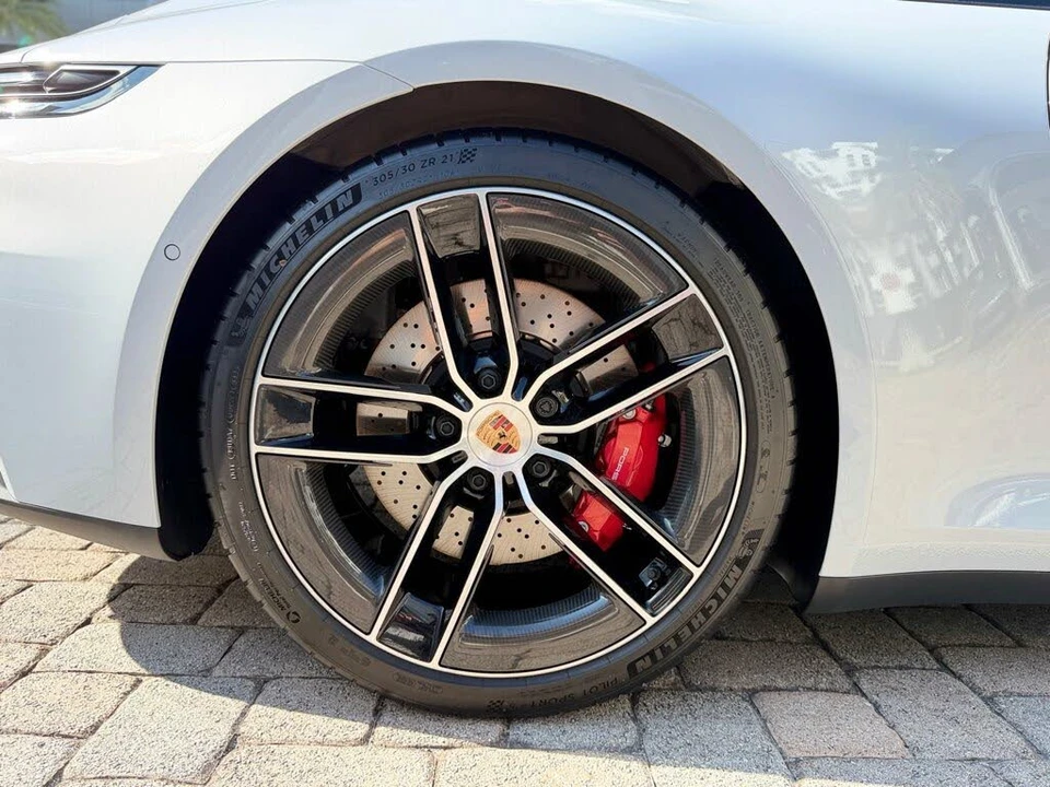 2026 Porsche 992 Carrera 4S - Image 29 of 31