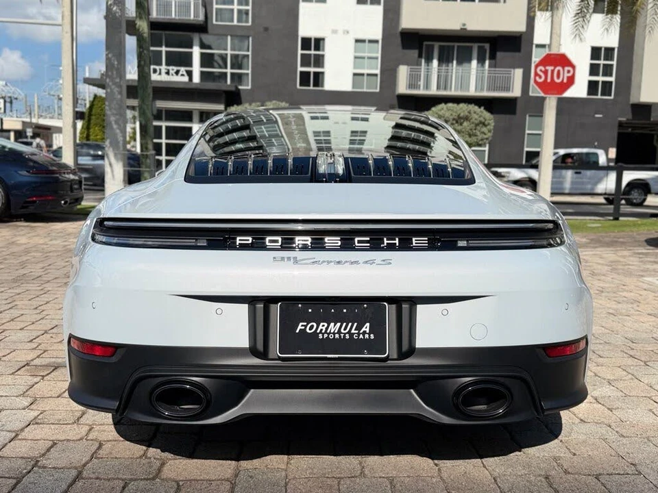 2026 Porsche 992 Carrera 4S - Image 17 of 31