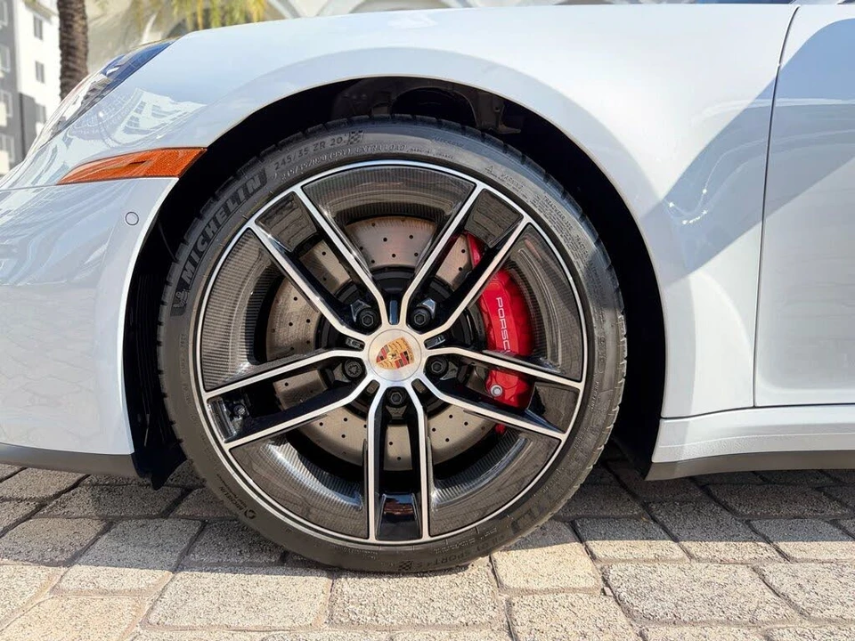 2026 Porsche 992 Carrera 4S - Image 26 of 31