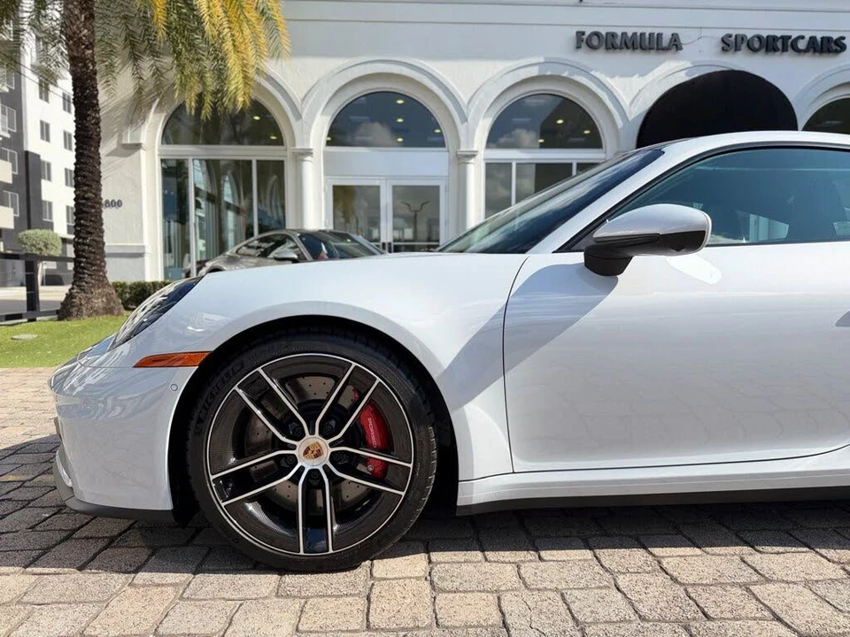2026 Porsche 992 Carrera 4S - Image 22 of 31