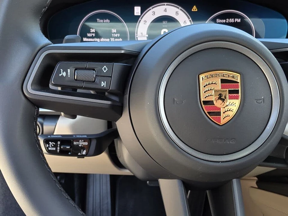 2026 Porsche 992 Carrera 4S - Image 27 of 31