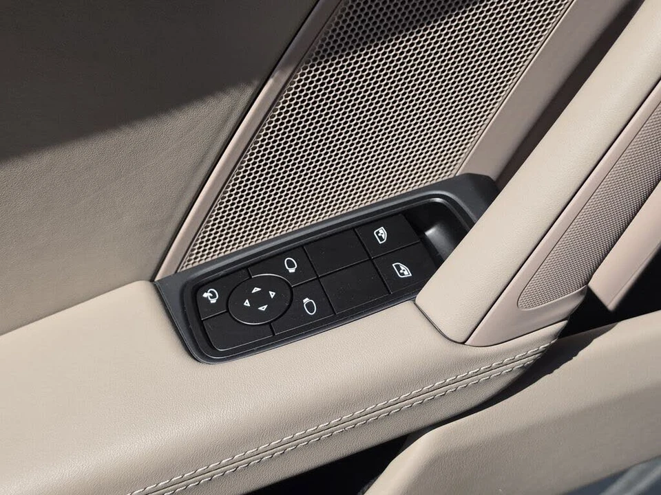 2026 Porsche 992 Carrera 4S - Image 15 of 31