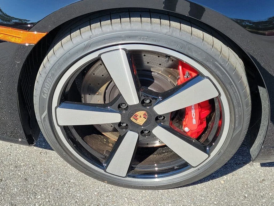 2026 Porsche 992 Carrera 4S - Image 12 of 31