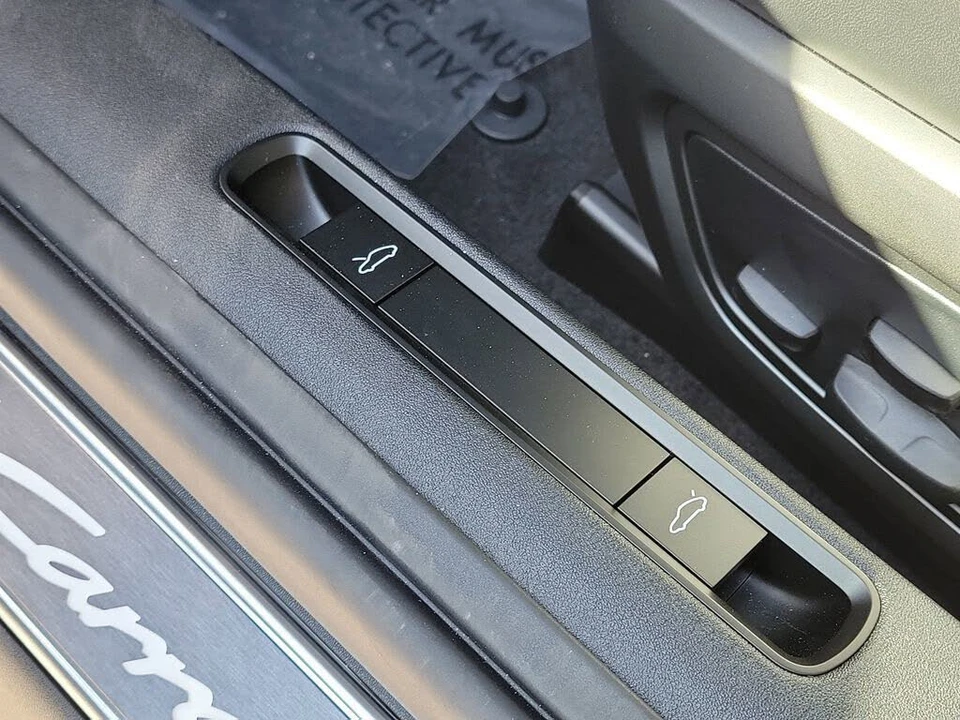 2026 Porsche 992 Carrera 4S - Image 25 of 31