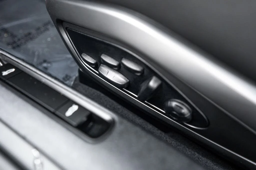 2026 Porsche 992 Carrera 4S - Image 24 of 30