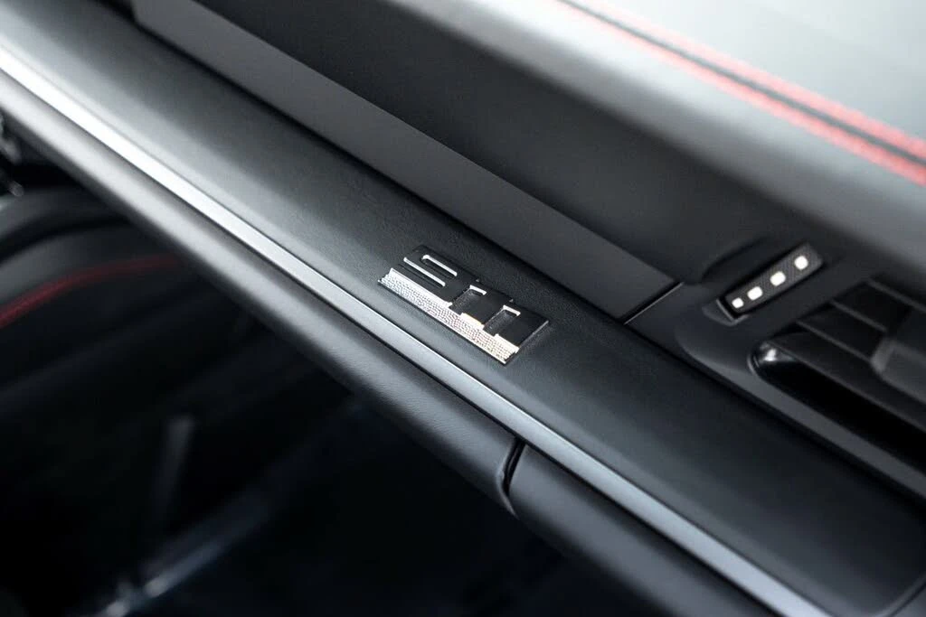 2026 Porsche 992 Carrera 4S - Image 14 of 30