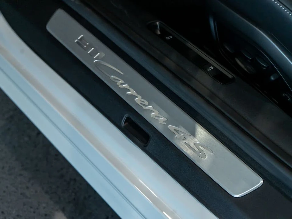 2026 Porsche 992 Carrera 4S - Image 15 of 31