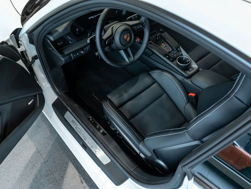 2026 Porsche 992 Carrera 4S - Image 4 of 31