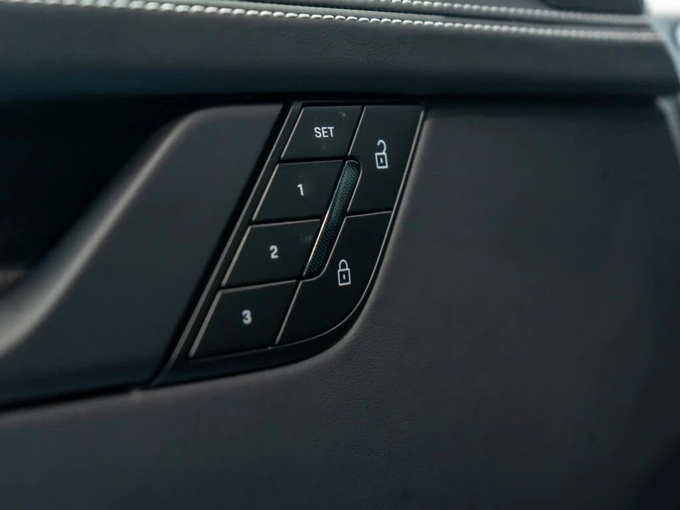 2026 Porsche 992 Carrera 4S - Image 13 of 31