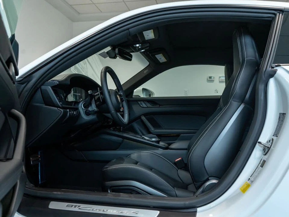 2026 Porsche 992 Carrera 4S - Image 5 of 31