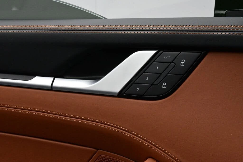 2026 Porsche 992 Carrera 4S - Image 14 of 31