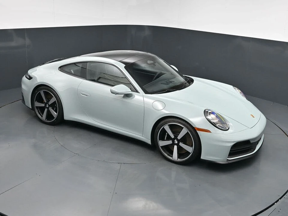 2026 Porsche 992 Carrera 4S - Image 20 of 31