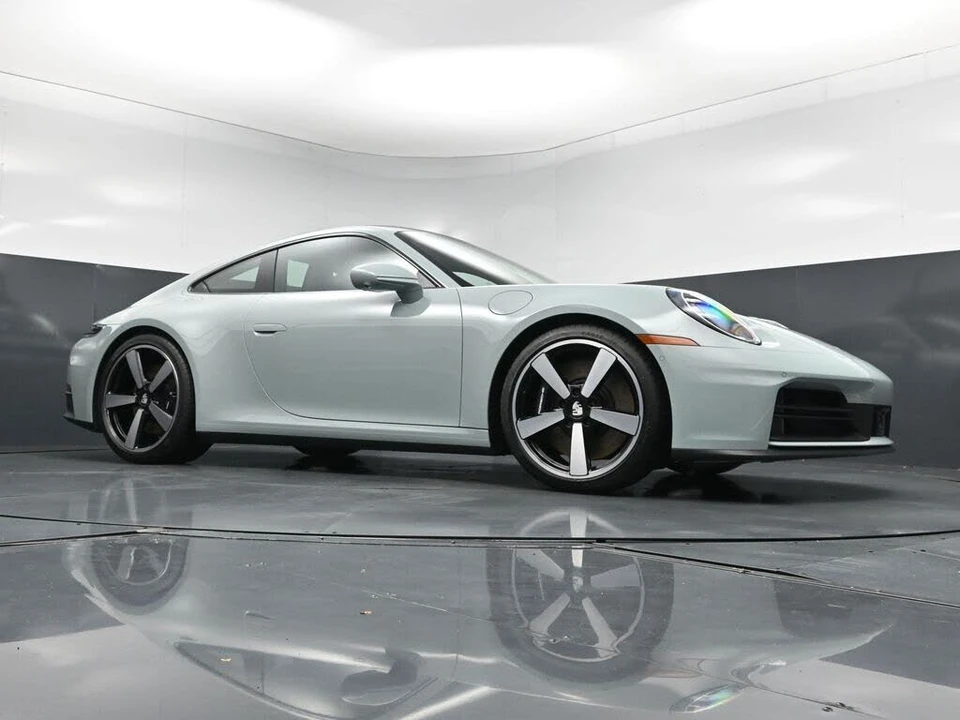 2026 Porsche 992 Carrera 4S - Image 28 of 31