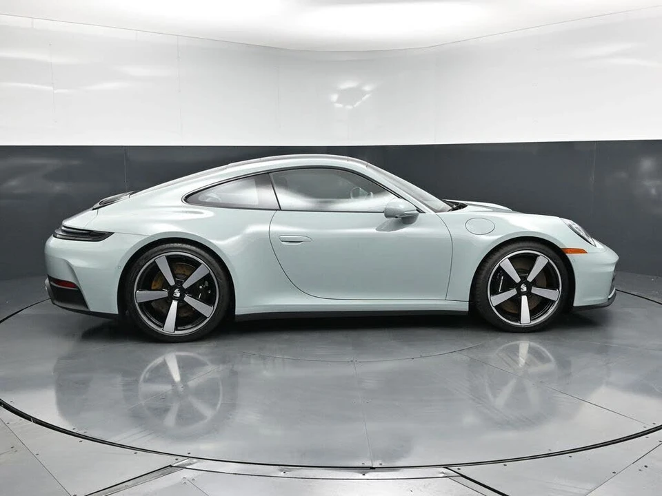 2026 Porsche 992 Carrera 4S - Image 11 of 31