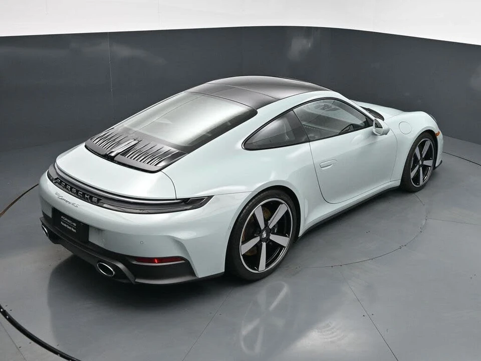 2026 Porsche 992 Carrera 4S - Image 18 of 31
