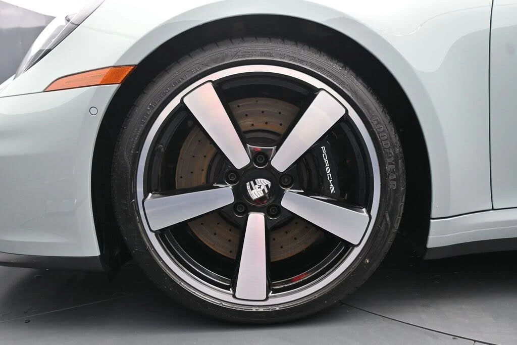 2026 Porsche 992 Carrera 4S - Image 8 of 31