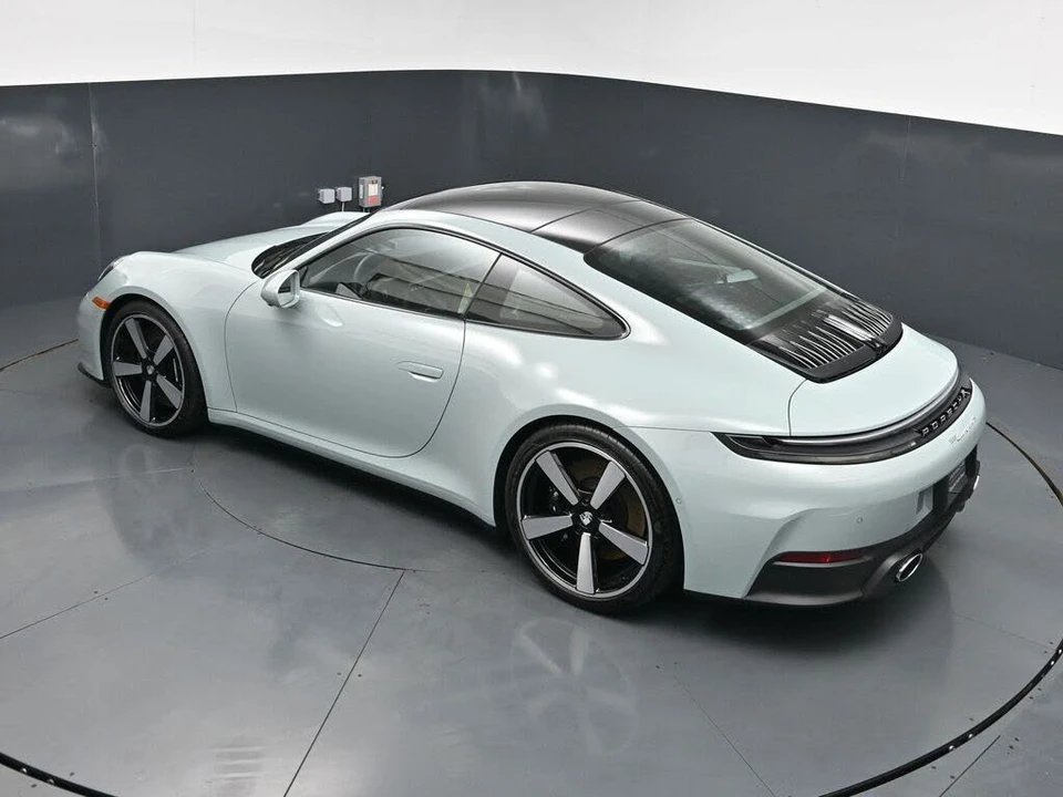 2026 Porsche 992 Carrera 4S - Image 16 of 31