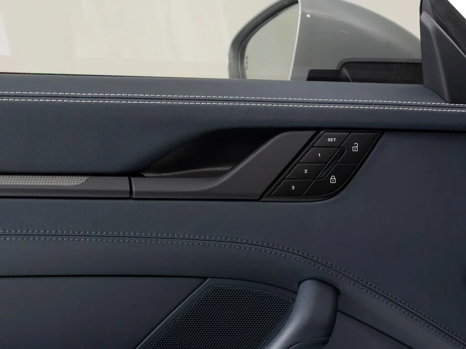 2026 Porsche 992 Carrera 4S - Image 20 of 31