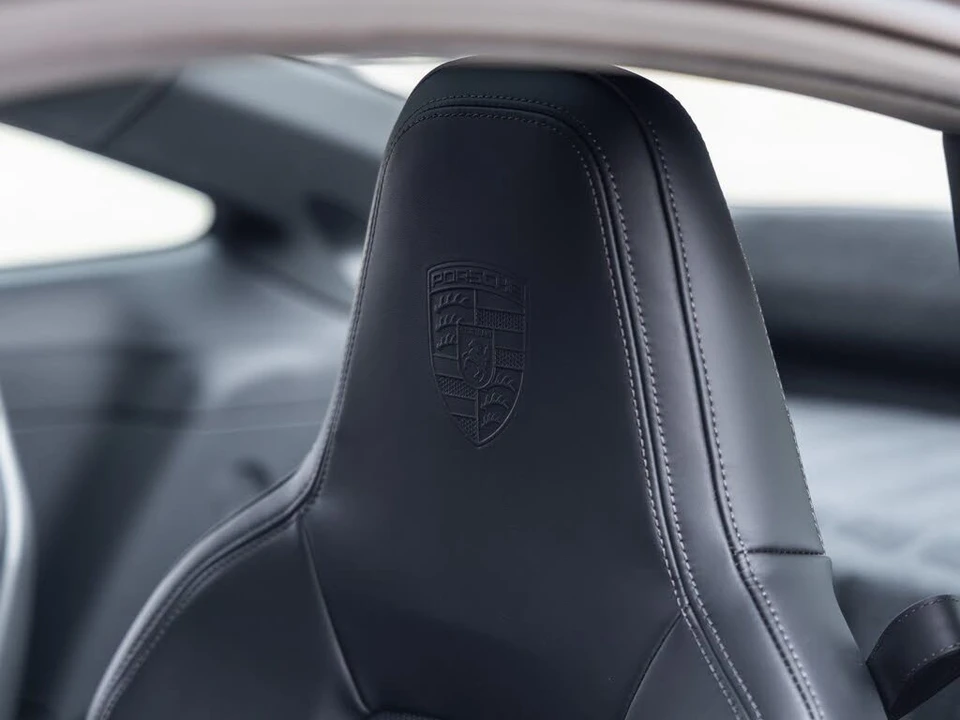 2026 Porsche 992 Carrera 4S - Image 26 of 31