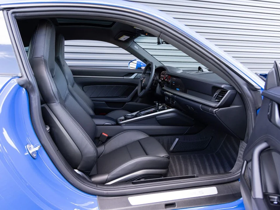 2026 Porsche 992 Carrera 4S - Image 30 of 31