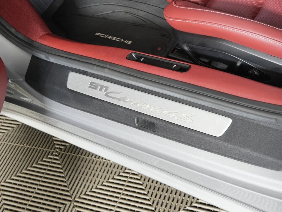 2026 Porsche 992 Carrera 4S - Image 25 of 31