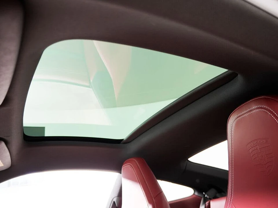2026 Porsche 992 Carrera 4S - Image 27 of 31
