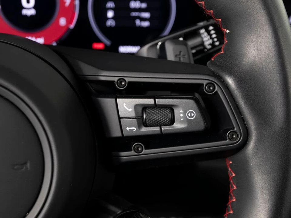2026 Porsche 992 Carrera 4S - Image 25 of 31
