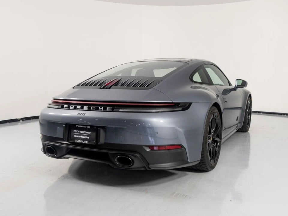 2026 Porsche 992 Carrera 4S - Image 11 of 31