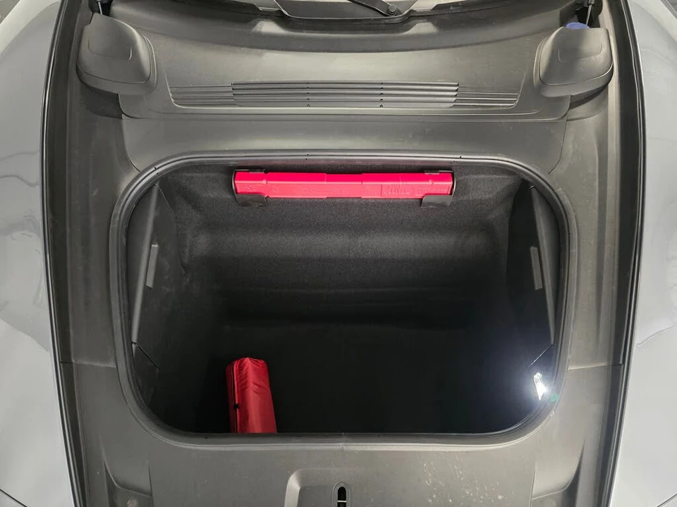 2026 Porsche 992 Carrera 4S - Image 11 of 31