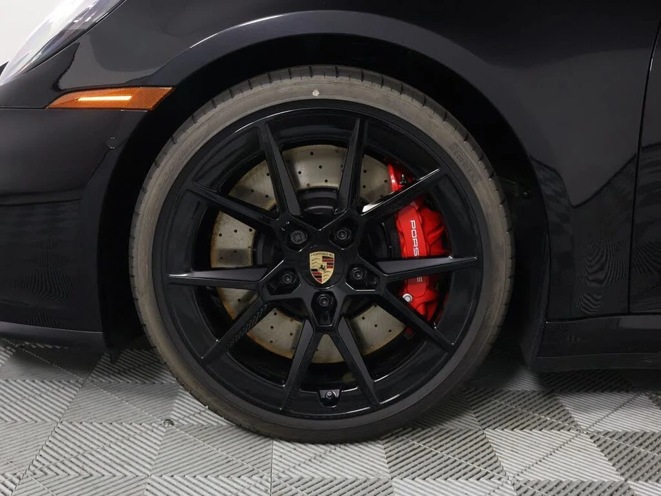 2026 Porsche 992 Carrera 4S - Image 17 of 25