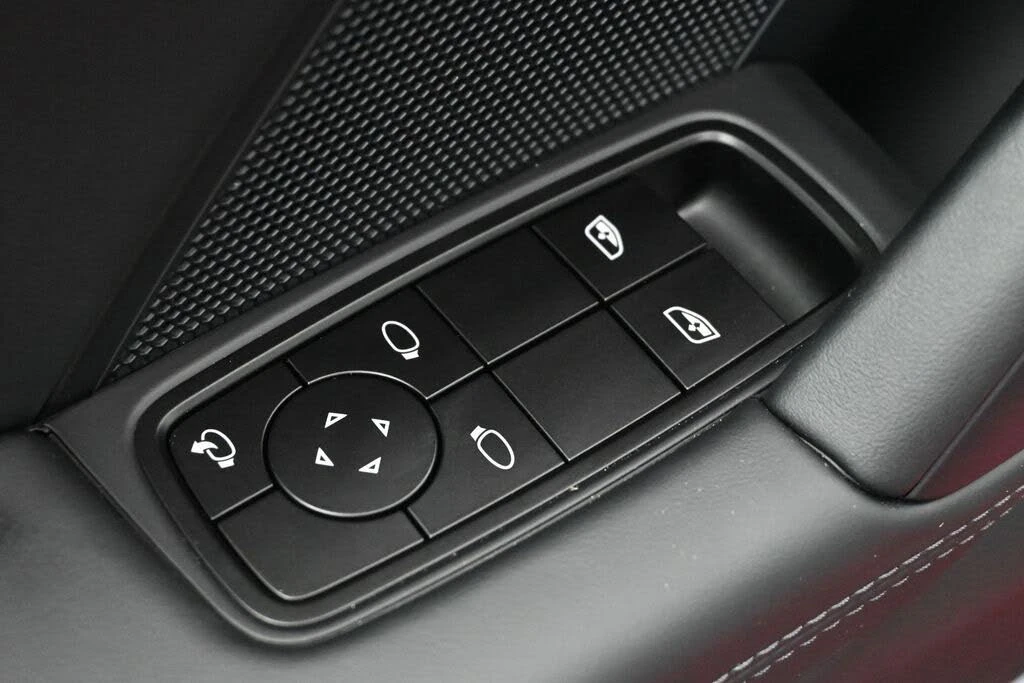 2026 Porsche 992 Carrera 4S - Image 17 of 31