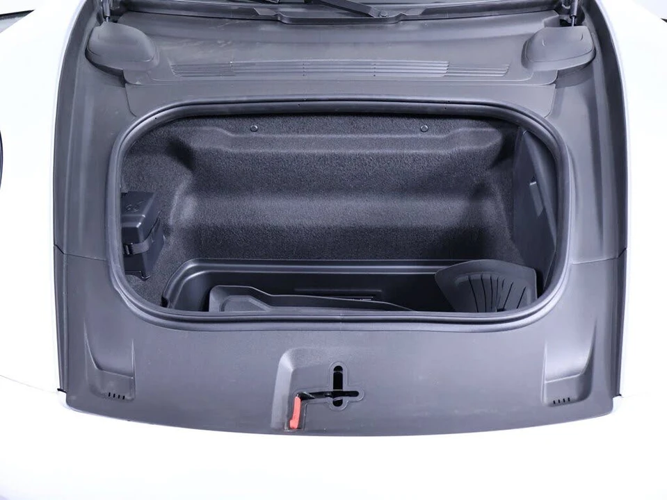 2026 Porsche 992 Carrera 4S - Image 22 of 25